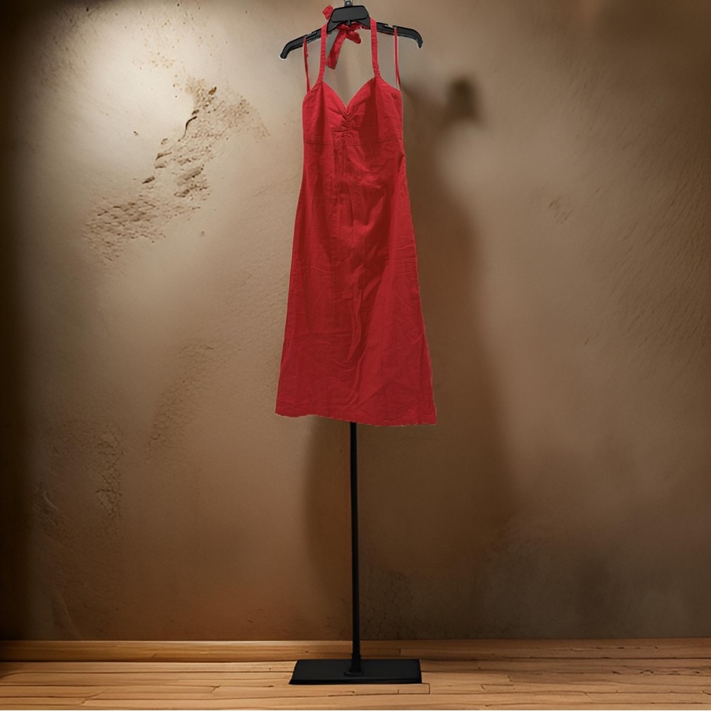 Chic Red Dress